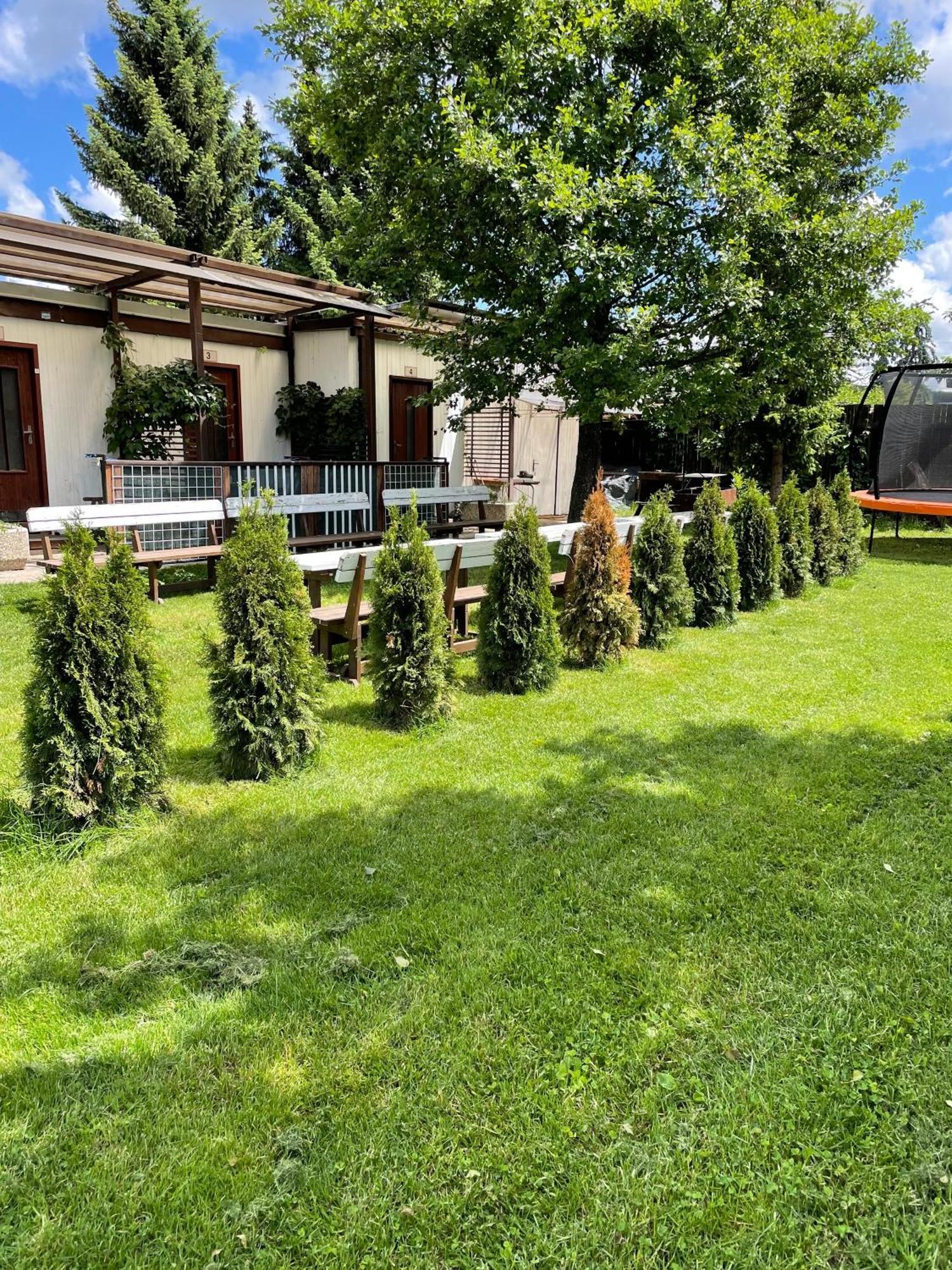 Camp Alpa Hotel Ostrovačice Buitenkant foto